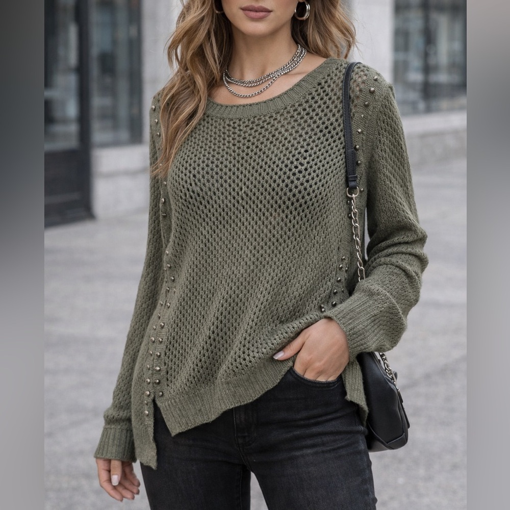 Rock & Republic Women's 100% Cotton Long‎ Sleeve Mesh Sweater With Studs Size M